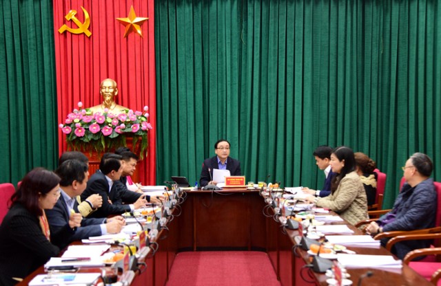 Cho ý kiến Dự thảo lần 1, Báo cáo chính trị Đại hội Đảng bộ thành phố lần thứ XVII